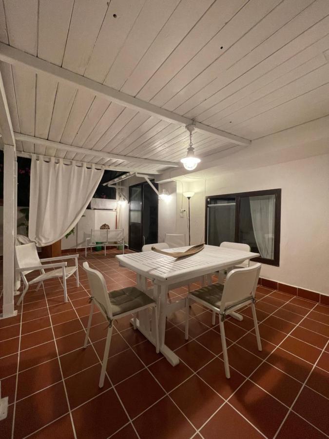 Surfinia'S Home Palermo Kültér fotó